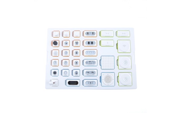 Artikelbild 2 des Artikels “MAKEBLOCK Neuron Creative Lab Kit – Visuelles Coding für Schulen “