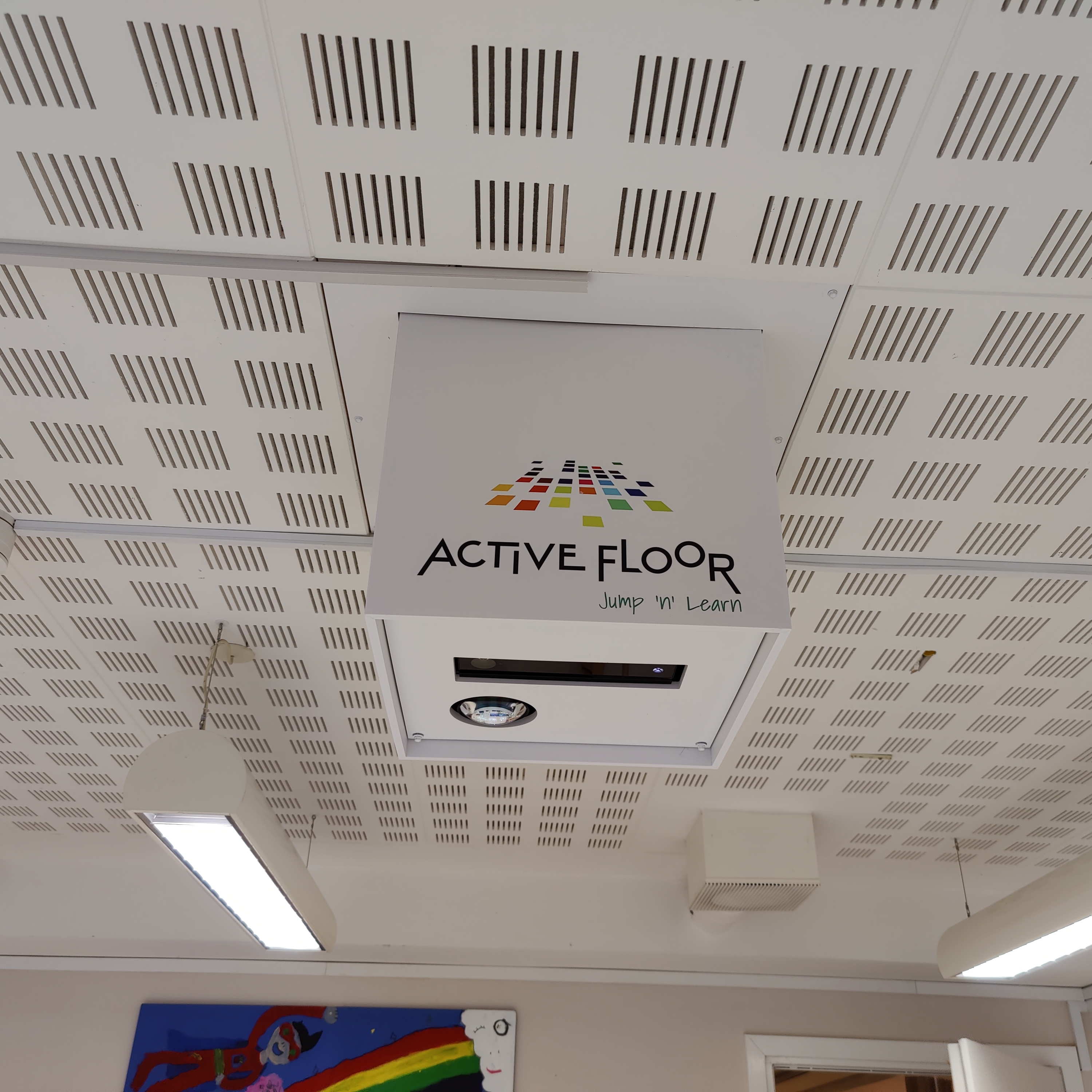 Artikelbild 2 des Artikels “ActiveFloor MAX3 Premium – Interaktives Lernsystem für große Räume “