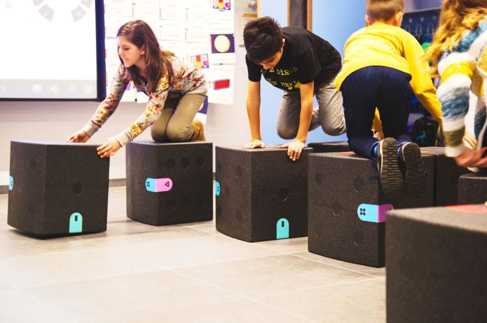 Artikelbild 3 des Artikels “i3IMO-LEARN Cube 1 Unit – Digital lernen mit Bewegung “
