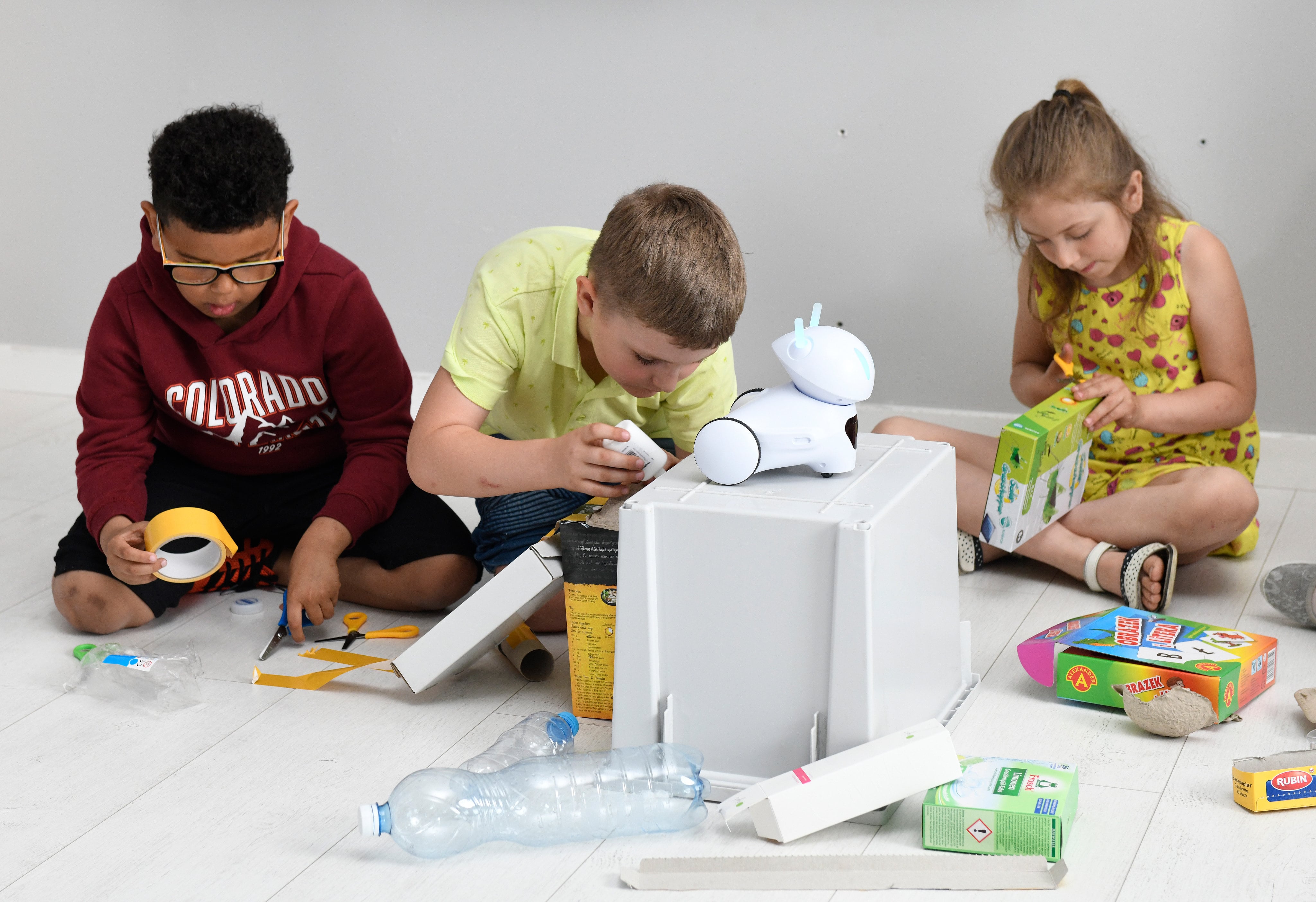 Artikelbild 3 des Artikels “Photon MINT-Set – Sozial-emotionales Lernen digital fördern “