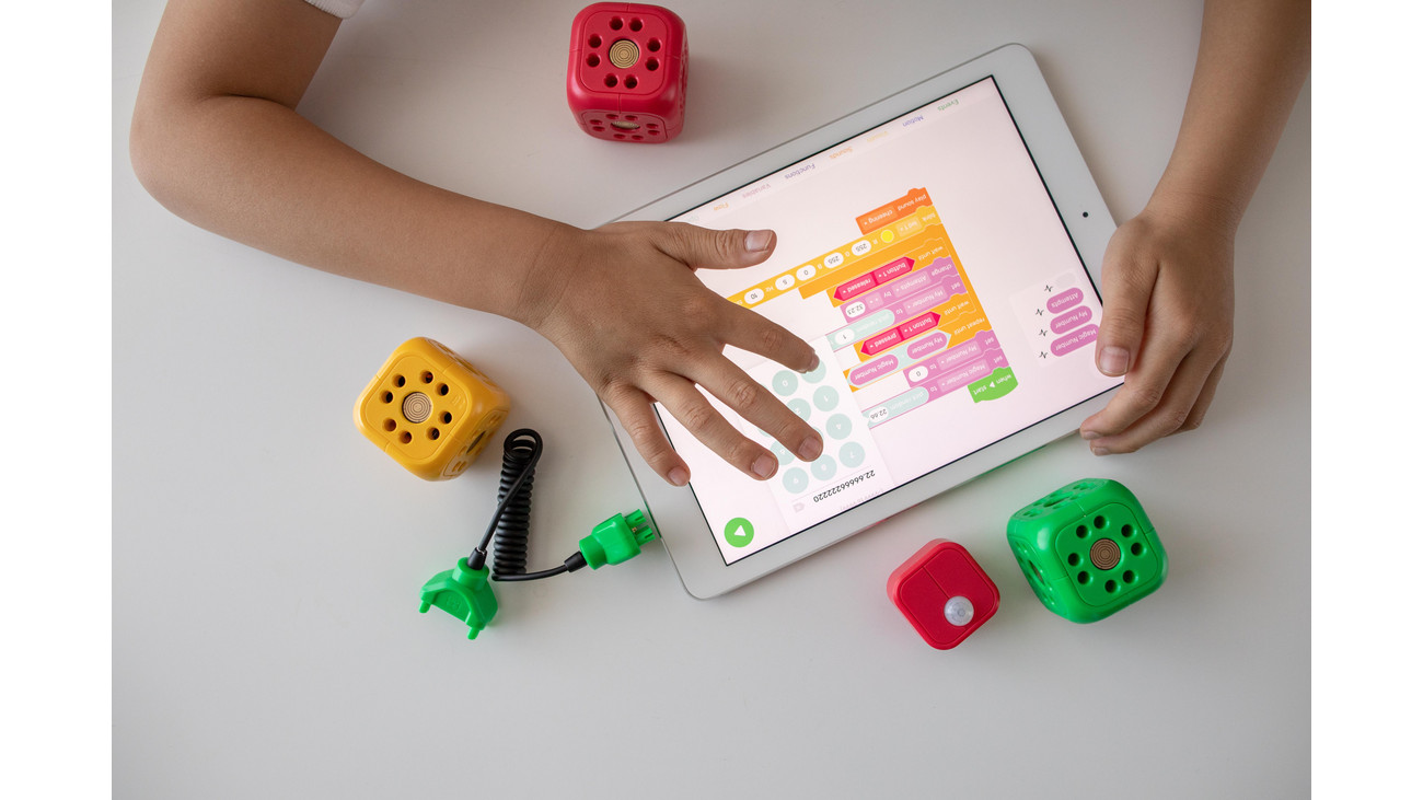 Artikelbild 3 des Artikels “Robo Wunderkind Education-Upgrade – Erweiterung für Robotik-Unterricht “