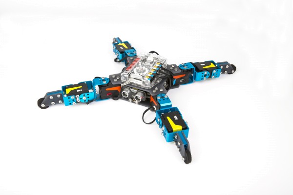 Artikelbild 4 des Artikels “MAKEBLOCK Dragon Knight Kit – Robotik lernen in der Schule “