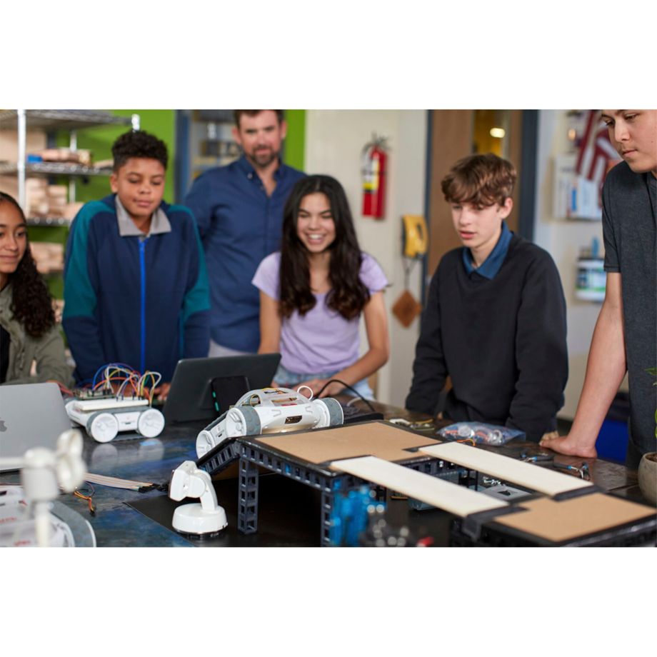 Artikelbild 5 des Artikels “Sphero RVR+ 6er Pack – Robotik & Programmieren für Schulen “